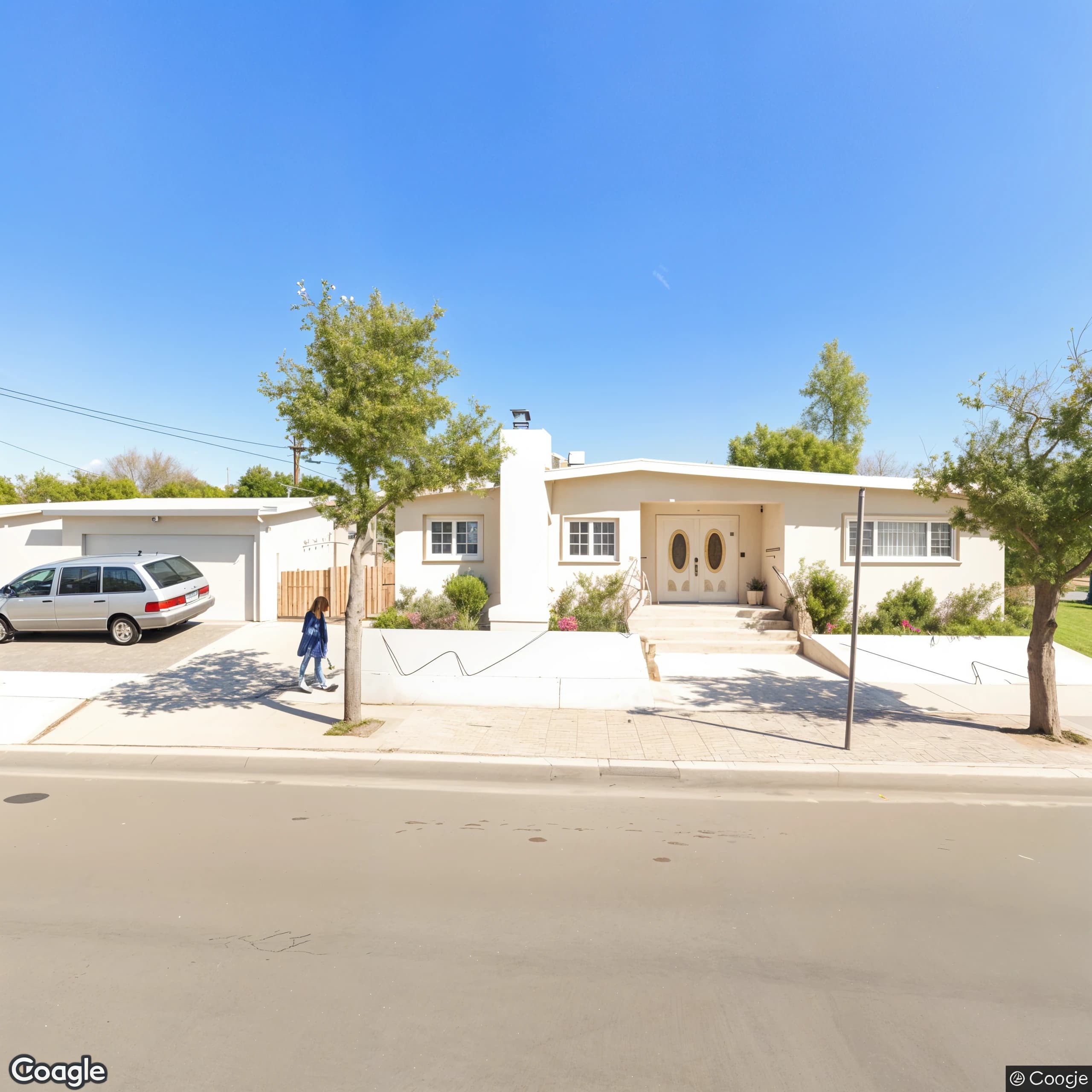 Home before AI-rendered listing transformation